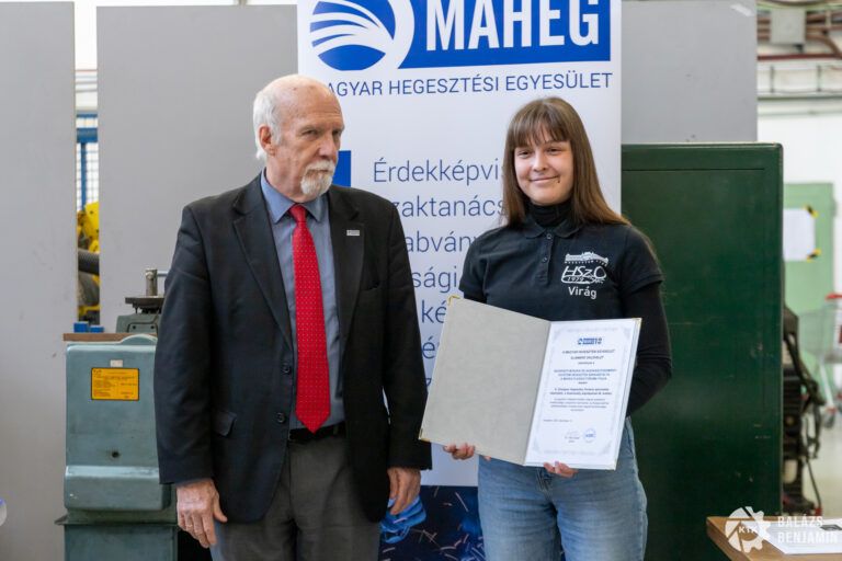 Egyetemi hallgatók hegesztési versenye